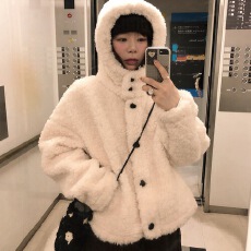 批发韩国chic秋冬法式韩系连帽可爱学院风减龄短款羊羔毛保暖外套女装