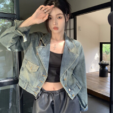 批发牛仔外套女秋<b class='q'>冬</b>短款复古美式高街翻领上衣机车夹克独特别致设计感