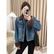 批发<b class='q'>冬</b>季加绒牛仔外套女2023新款爆款加厚兔毛羊羔毛棉服短款小个子