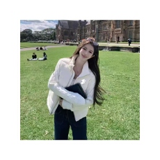 批发已出货 白色针织刺绣拼接棉服女修身保暖白鸭绒冬季新款<b class='q'>棉衣</b>外套