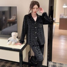 批发睡衣女秋冬高质量不掉色不掉毛<b class='q'>韩国</b>绒豹纹压花长袖长裤套装家居服