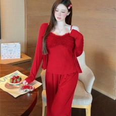 批发睡衣女新春秋季<b class='q'>莫代尔</b>棉舒适长袖长裤吊带三件套加胸棉家居服