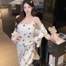 批发<b class='q'>睡衣</b>女春秋提花棉卡通可爱小狗印花吊带长袖<b class='q'>三件套</b>装家居服加胸棉