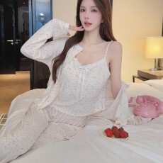 批发睡衣女春秋莫代尔坑条棉彩花长<b class='q'>裤</b>长袖吊带胸垫宫廷风三件套家居服