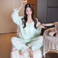批发春秋显瘦<b class='q'>纯棉</b>棉纱奶雾波点宽松纯欲显白简约款长袖家居服可外穿
