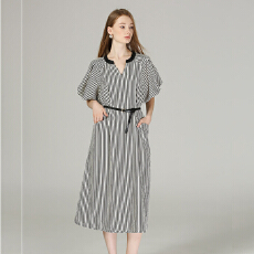 批发泡泡袖条纹连衣裙女夏季2026<b class='q'>新款</b>韩系慵懒松弛感宽松遮肚显瘦长裙