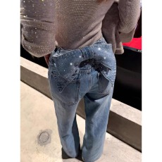 批发设计感可拆卸蝴蝶结<b class='q'>牛仔裤</b>女春季新款重工<b class='q'>烫钻</b>高腰宽松阔腿拖地裤