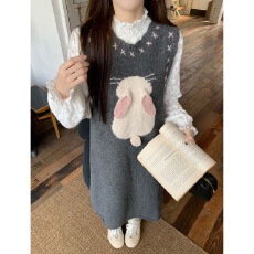 批发甜美裙子女初秋新款设计感立体小兔子春秋季灰色针织背心<b class='q'>连衣裙</b>冬