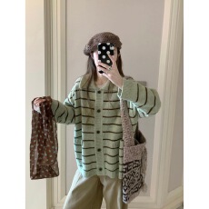 批发韩系复古条纹<b class='q'>针织</b><b class='q'>开衫</b>新款慵懒毛衣翻领外套上衣