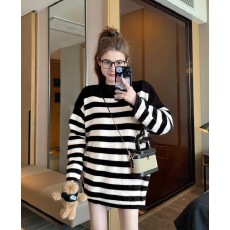 批发秋冬韩版时尚半高领撞色条纹宽松北极绒针织百搭长袖上衣女