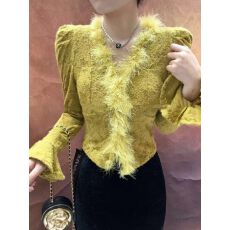 批发法式宫廷V领蕾丝镂空<b class='q'>衬衫女</b>秋毛毛拼接喇叭袖上衣