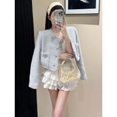 批发2025秋季新款韩系时尚显瘦小香风高级感<b class='q'>外套</b>女设计感圆领长袖上衣