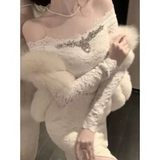 批发生日<b class='q'>礼服</b>裙高端轻奢法式蕾丝针织长袖开叉连衣裙收腰一字肩包臀裙