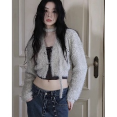 批发小个子蝴蝶结绑带<b class='q'>马海毛</b>针织衫2024冬季韩版高腰短款纯色V领毛衣