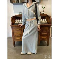 欧货女装2026早春时尚新款拉链连帽字母外套+后开叉半裙