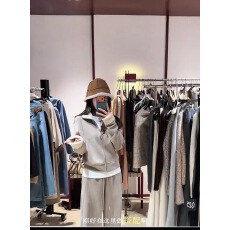 批发毛毛拼接卫衣+阔腿裤两件套女<b class='q'>欧洲站</b>2026年秋季新款加厚休闲<b class='q'>套装</b>
