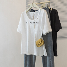 批发实拍大码<b class='q'>女装</b>新款韩版胖MM高级感潮流英文字母设计感显瘦宽松上衣