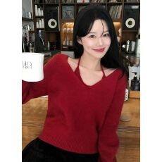 批发设计感毛衣女V领套头秋冬季新款<b class='q'>宽松</b>慵懒风针织衫上衣+吊带两件套