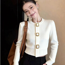 批发 巨好看纯色毛衣百搭轻奢高级感针织开衫女2026春季新款