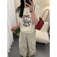 批发2026早春短袖小众卡通<b class='q'>木马</b>刺绣针织衫女超好看减龄宽松上衣