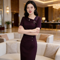 批发高端洋气<b class='q'>连衣裙</b>2026夏季新款收腰显瘦遮肉气质减龄时尚中长款裙子