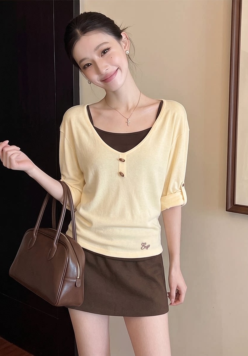 BY34204# 2926新款时尚百搭设计韩系氛围感撞色假两件长袖T恤上衣 服裝批發女裝批發服飾貨源
