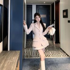 批发法式气质名媛高端2025外套秋冬新款高级收腰西装简约<b class='q'>时尚</b>小香风