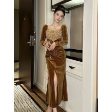 批发欧洲站晚礼服高端轻奢小众女2025新款高级感鱼尾开叉<b class='q'>连衣裙</b>