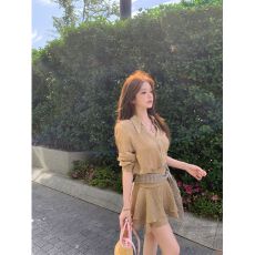 批发复古<b class='q'>两件套</b>V领宽松高级长袖衬衫高腰a摆小短裙显高显气质夏季女装