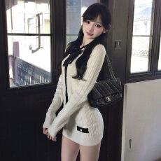 批发气质千金黑白撞色绑带蝴蝶结针织开衫外搭<b class='q'>包臀</b><b class='q'>半身裙</b>秋冬款两件套