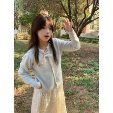 批发春秋网红新款温柔风<b class='q'>蕾丝</b>系带针织开衫外套毛衣+波点半身裙两件套