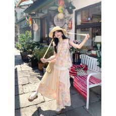 批发<b class='q'>甜美</b>风套装女夏季新款独特别致碎花无袖衬衫半身裙两件套气质减龄