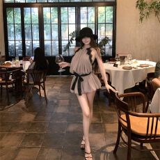 批发法式浪漫气质别致系带挂脖性感蕾丝拼接收腰<b class='q'>花苞</b>短<b class='q'>裙</b>辣妹连衣<b class='q'>裙</b>女