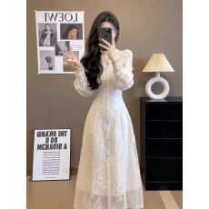 批发法式温柔甜美风<b class='q'>蕾丝</b><b class='q'>连衣裙</b>女2026春季新款收腰显瘦设计感A字长裙