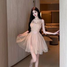 批发性感女人味纯欲性感蕾丝吊带收腰连衣<b class='q'>裙</b>生日party<b class='q'>小礼服</b>