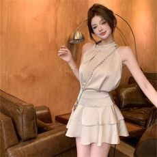 批发夏季千金感<b class='q'>宫廷</b>风气质纯欲上衣荷叶边半裙两件套装<b class='q'>连衣裙</b>女叠穿
