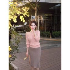 批发温柔慵懒风斜肩针织上衣<b class='q'>女</b>早秋宽松包臀<b class='q'>半身裙</b>两件套气质小众套装