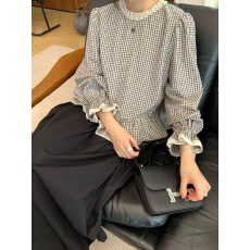 批发蕾丝花边领拼接灯笼袖格子小衫短款韩版小个子花边系扣<b class='q'>衬衫</b>上衣女