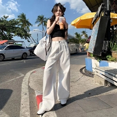 批发白色高腰显瘦牛仔裤女2025年春<b class='q'>夏</b>新款时尚百搭宽松阔腿垂感拖地裤