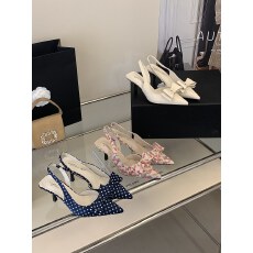 批发2026春款尖头高跟鞋仙女小碎花网红爆款单鞋