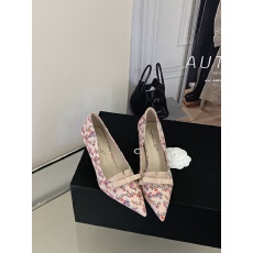 批发法式少女小碎花蝴蝶结尖头高跟网红爆款