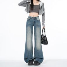 批发新品秋季｜时髦生命力｜美式复古不贴腿微喇<b class='q'>牛仔裤</b>女