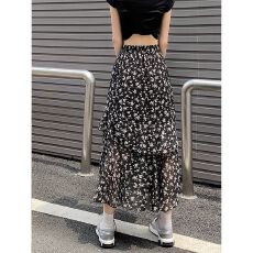 批发<b class='q'>雪纺</b>碎花半身长裙蛋糕裙2025夏季高腰a字不规则垂坠感开叉鱼尾裙