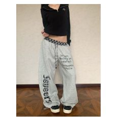 批发】美式复古格纹拼接休闲裤女<b class='q'>街头</b>字母印花宽松运动阔腿卫裤