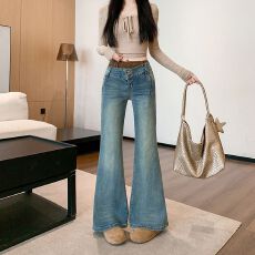 批发实拍实价~复古拼接低腰微喇<b class='q'>牛仔裤</b>女春季设计感直筒显瘦喇叭裤子