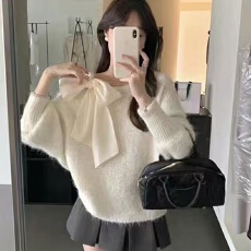 批发韩系系带蝴蝶结亮片斜肩针织衫女秋季新款<b class='q'>甜美</b>减龄软糯显瘦上衣潮