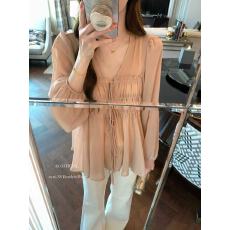 批发2026春季新款简约上衣套装贴身吊带背心+褶皱V领系带<b class='q'>雪纺</b><b class='q'>衫</b><b class='q'>两件套</b>