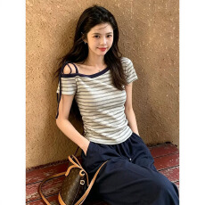 批发【95%精棉色织条纹布】条纹撞色斜领短袖t恤系带设计小众百搭上衣