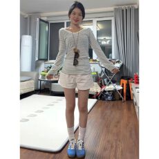 批发莱赛尔面料【抖音原版做法】条纹v领薄纱防晒罩衫女设计感上衣