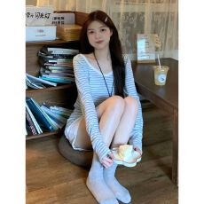 批发莱赛尔面料抖音原版做法条纹v领薄纱防晒罩衫女设计感上衣